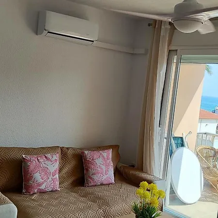 Apartment Ocean Front Trianon Daimus