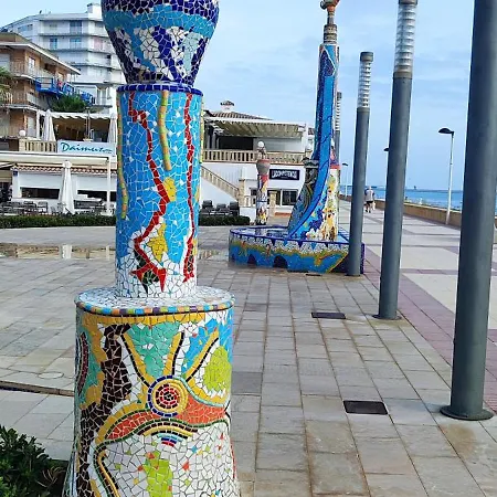 Ocean Front Trianon