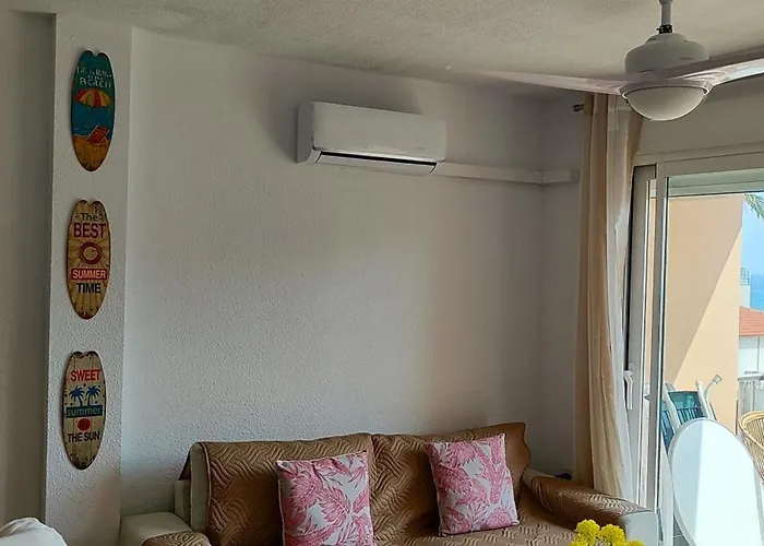 Ocean Front Trianon Διαμέρισμα