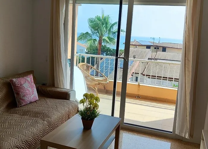 Ocean Front Trianon Διαμέρισμα *