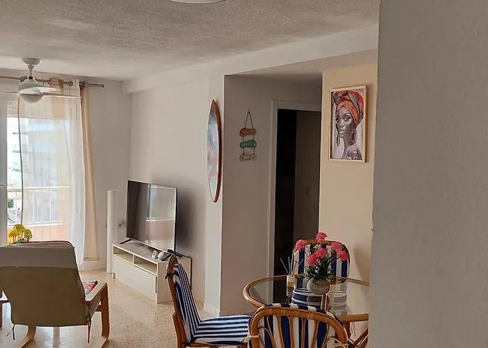 Ocean Front Trianon Διαμέρισμα *