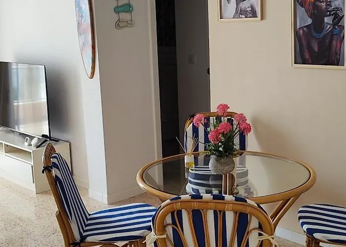 Ocean Front Trianon Daimus