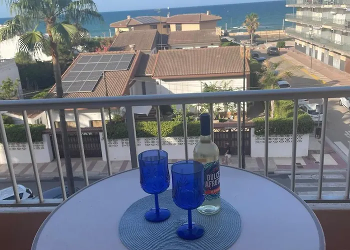 Ocean Front Trianon Daimus