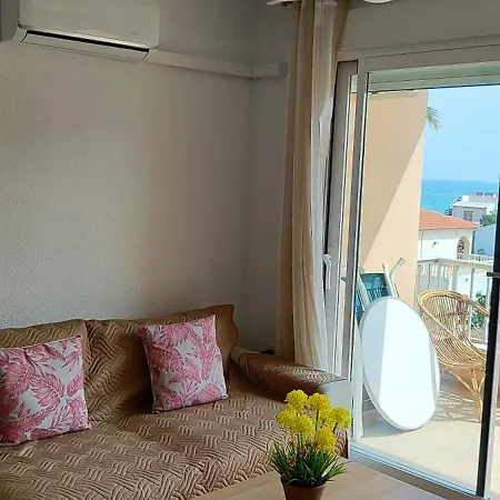 Apartament Ocean Front Trianon Daimus