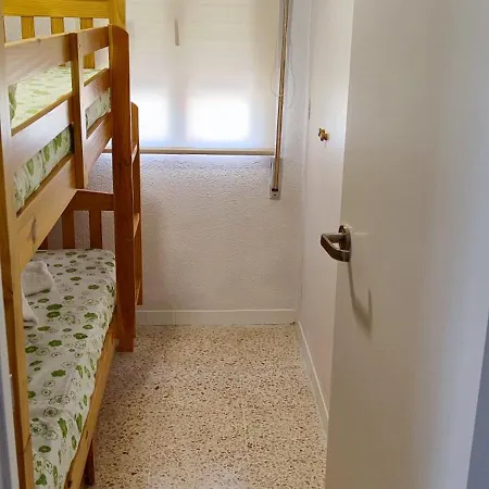 Ocean Front Trianon Apartament Daimus