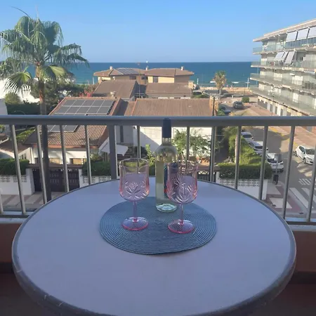 Ocean Front Trianon * Daimus